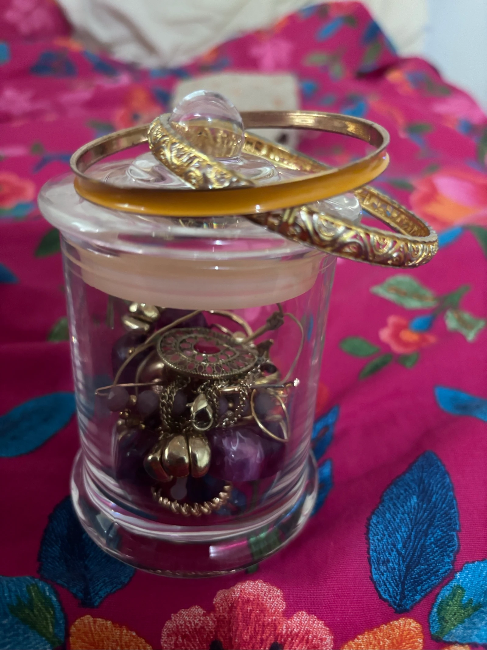 Gouden mysterie-sieradenpot – photo 2